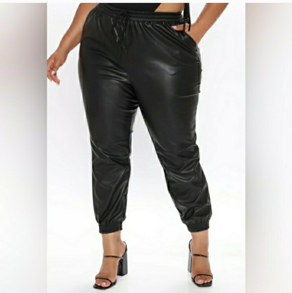 Dex Women's Black FAUX LEATHER Jogger Pants NWT SIZE 3XL - Picture 6 of 7